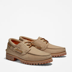 Timberland® 3-Eye Lug Handsewn Boat Shoe for Men in Light Brown Timberland For Sale