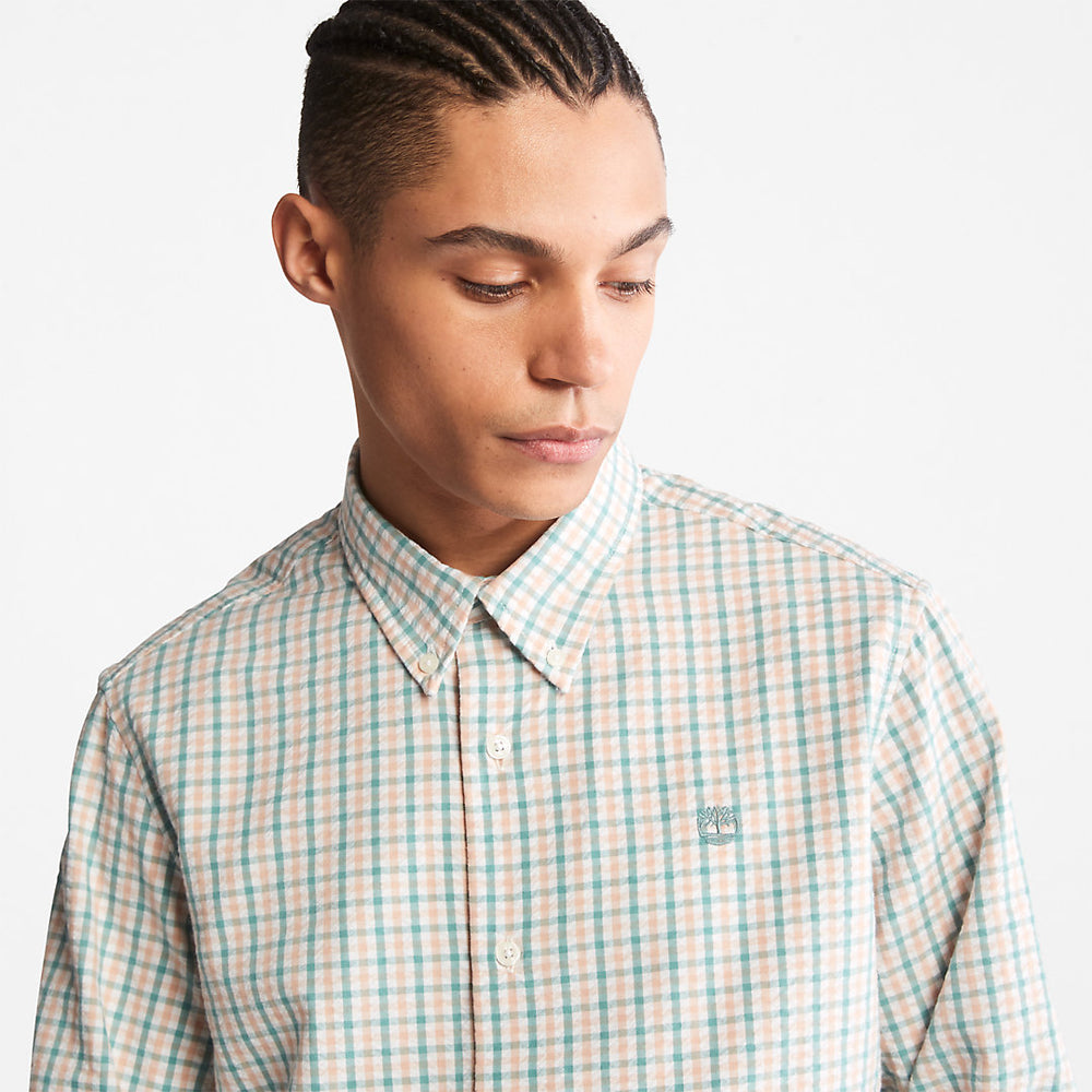 Seersucker Gingham Shirt for Men in Pink Timberland For Sale