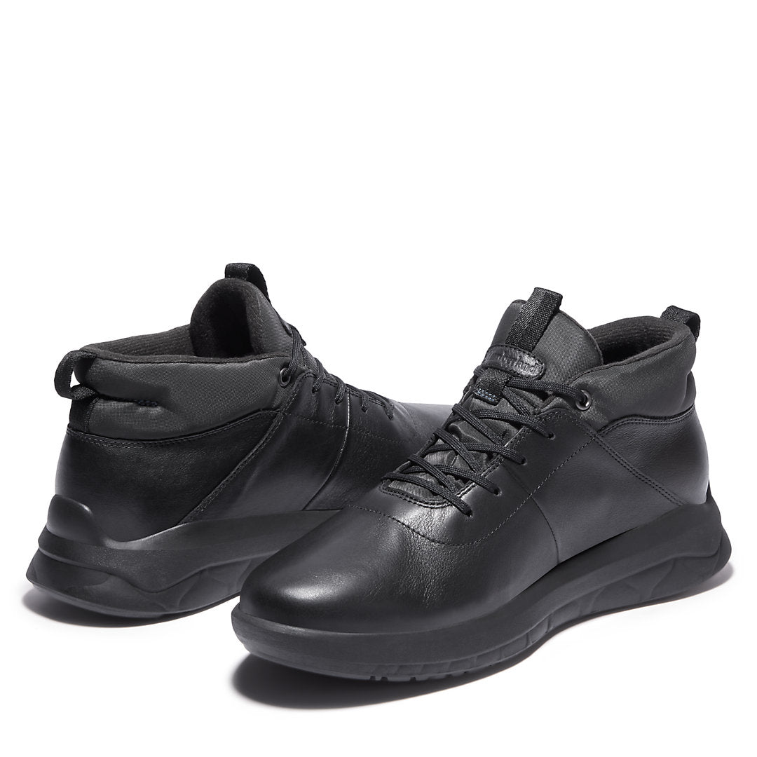 Bradstreet Ultra Winter Chukka for Men in Black Timberland Online