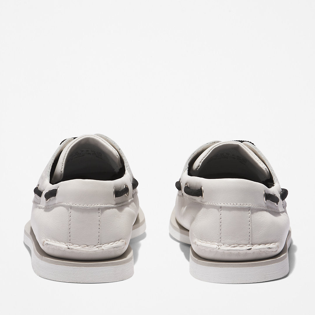 Timberland® 2-Eye Classic Boat Shoe for Men in White Timberland For Sale