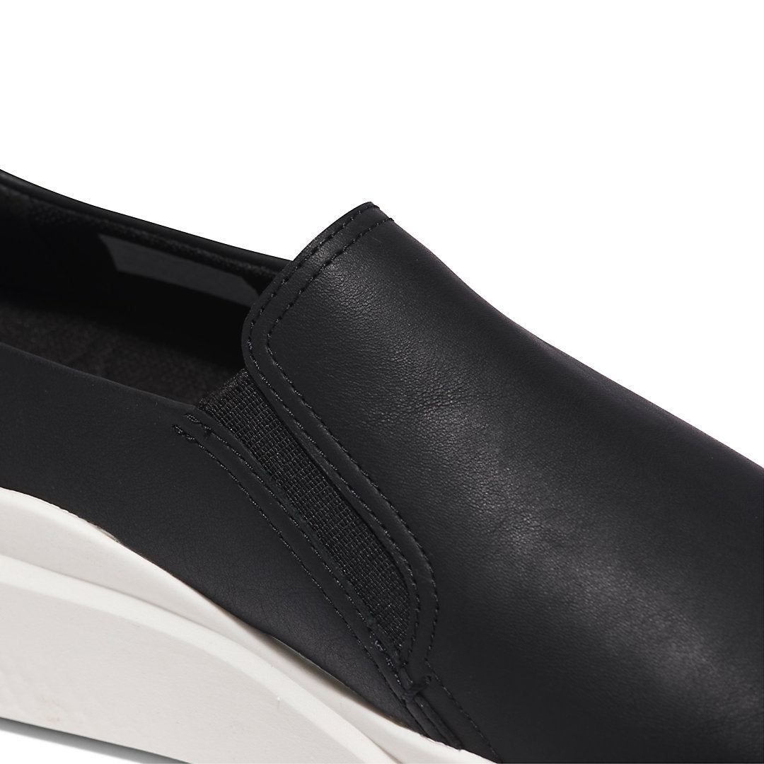 Nite Flex Slip-On for Women in Black Timberland US