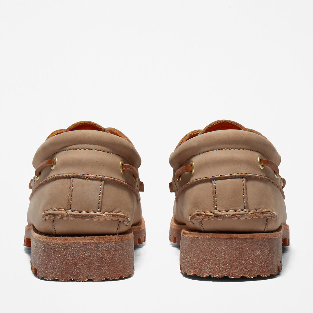 Timberland® 3-Eye Lug Handsewn Boat Shoe for Men in Light Brown Timberland For Sale